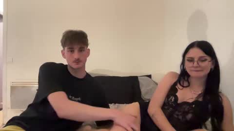 Snapshot of smoking4sex chatting on March 8, 2025, 2:55 am smoking4sex online show from March 8, 2025, 2:55 am