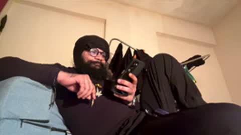 smokingorilla online show from December 20, 2025, 9:44 pm