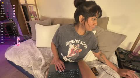 Carolina online show from November 8, 2025, 2:45 am