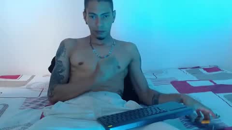 Snapshot of smooke_skinny chatting on September 12, 2025, 7:36 pm Daniel Aston online show from September 12, 2025, 7:36 pm