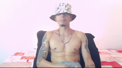 Snapshot of smooke_skinny chatting on October 7, 2025, 8:06 pm Daniel Aston online show from October 7, 2025, 8:06 pm