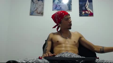 Snapshot of smooke_skinny chatting on October 21, 2025, 6:58 am Daniel Aston online show from October 21, 2025, 6:58 am