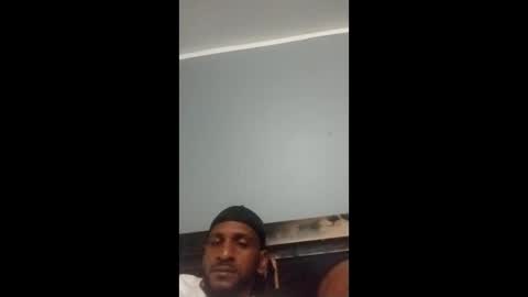 Snapshot of smooth_groove666370 chatting on February 28, 2026, 4:35 am smooth_groove666370 online show from February 28, 2026, 4:35 am