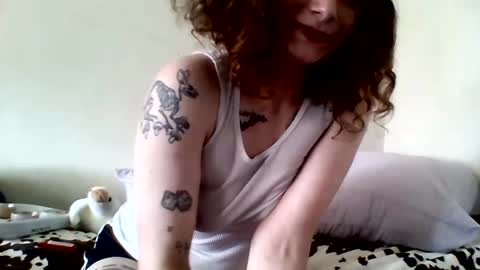 Snapshot of smoothvodka chatting on June 11, 2026, 7:12 pm Bambi--Vodka online show from June 11, 2026, 7:12 pm