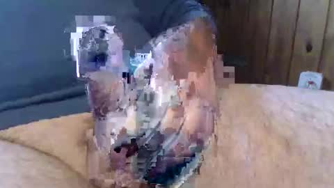 Snapshot of sn0man69 chatting on December 25, 2024, 6:52 pm sn0man69 online show from December 25, 2024, 6:52 pm