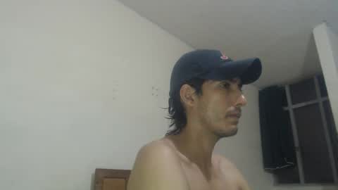 Snapshot of snackontime19 chatting on September 26, 2025, 5:33 am snackontime19 online show from September 26, 2025, 5:33 am