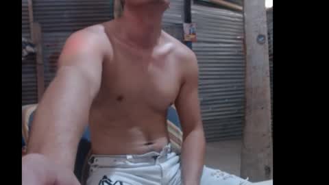 Snapshot of snakeguy08 chatting on May 6, 2026, 2:55 pm snakeguy08 online show from May 6, 2026, 2:55 pm