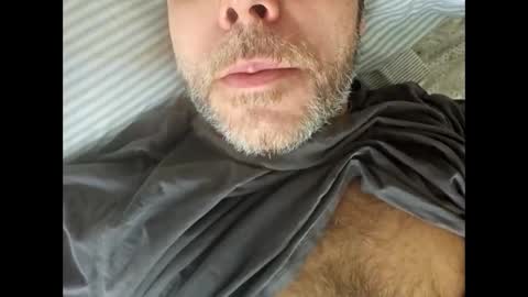 Snapshot of snarkyboy7 chatting on February 1, 2026, 5:00 pm snarkyboy7 online show from February 1, 2026, 5:00 pm