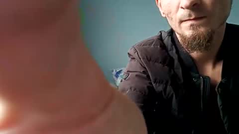 Sneakylildevils online show from April 23, 2026, 7:30 am