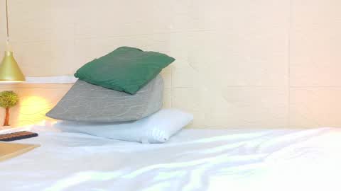 Hellen  online show from February 25, 2025, 3:42 am