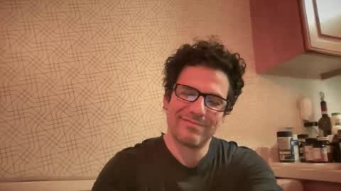 Snapshot of snfrisco76 chatting on October 25, 2025, 5:48 am snfrisco76 online show from October 25, 2025, 5:48 am