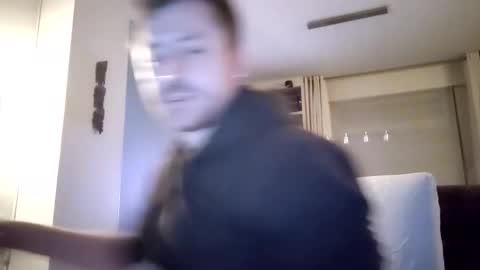 snoecks online show from March 1, 2026, 1:18 am