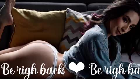 snowbabyxox online show from February 12, 2025, 7:02 pm