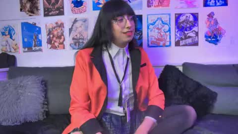 Snapshot of snowblack_ chatting on June 7, 2026, 5:16 pm Snow and Bubble online show from June 7, 2026, 5:16 pm