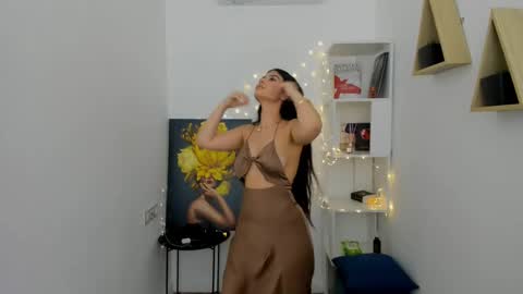 snowingwinter online show from February 24, 2025, 7:41 pm