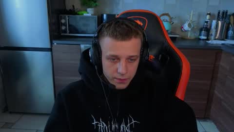 Snapshot of sobaka_masturbaka chatting on February 8, 2026, 6:06 am kluvr4 online show from February 8, 2026, 6:06 am