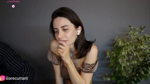 Yesenia online show from January 28, 2025, 10:23 pm