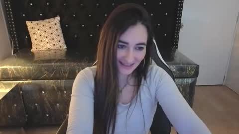 Snapshot of soffi_betacur_b chatting on September 9, 2025, 3:06 am soffi_betacur_b online show from September 9, 2025, 3:06 am