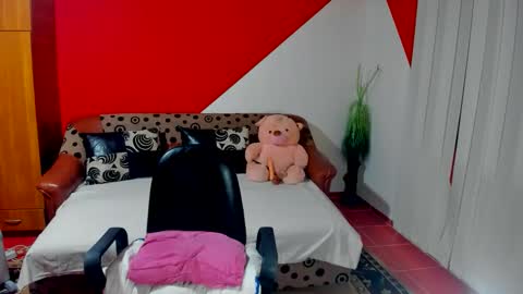 Soffy online show from October 9, 2025, 5:05 am