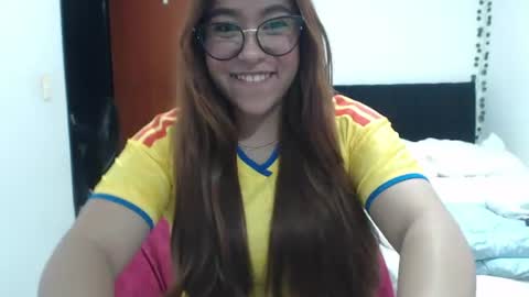 Snapshot of sofi4__ chatting on June 18, 2026, 5:51 am sofi online show from June 18, 2026, 5:51 am