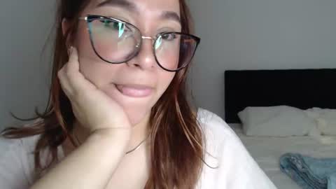Snapshot of sofi4__ chatting on June 18, 2026, 9:14 am sofi online show from June 18, 2026, 9:14 am