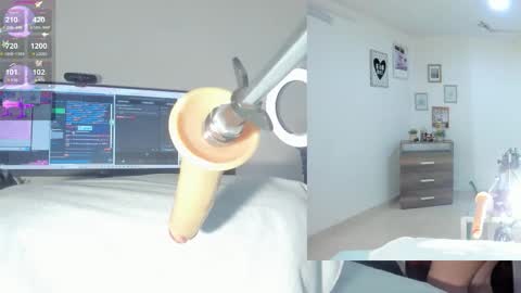 Sofi online show from October 11, 2025, 5:33 pm