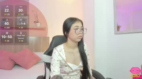 Snapshot of sofi_alix chatting on June 18, 2026, 7:07 pm S O F I online show from June 18, 2026, 7:07 pm