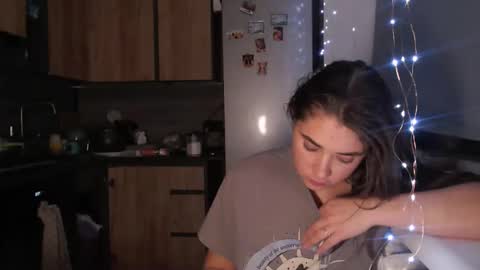 Sofi online show from December 2, 2025, 7:31 pm