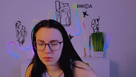 Snapshot of sofi_lonely chatting on February 6, 2026, 6:51 am sofi_lonely online show from February 6, 2026, 6:51 am
