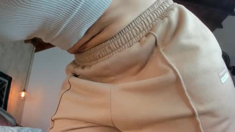 Snapshot of sofi_moreno chatting on October 15, 2025, 11:21 am Sofi online show from October 15, 2025, 11:21 am