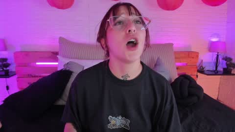 sofi_sp online show from January 28, 2025, 5:46 pm