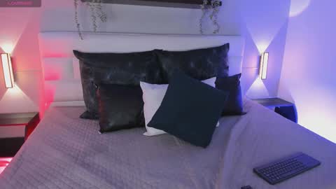 sofi_sp online show from January 10, 2026, 11:56 am