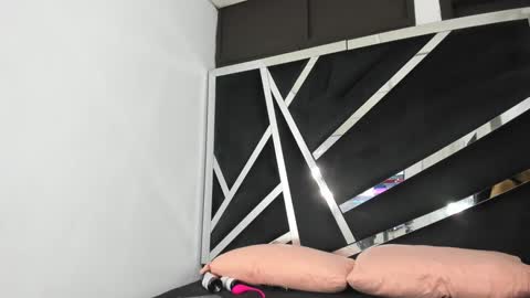 SOFIA online show from March 10, 2025, 10:24 pm