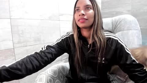 sofia86379 online show from February 22, 2025, 6:08 pm