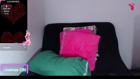 sofia  whitee online show from May 21, 2026, 6:42 am