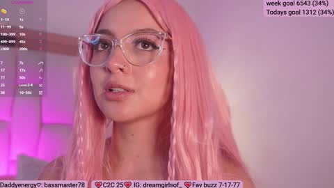 Snapshot of sofia_dream7 chatting on January 29, 2025, 5:45 pm Sofi online show from January 29, 2025, 5:45 pm