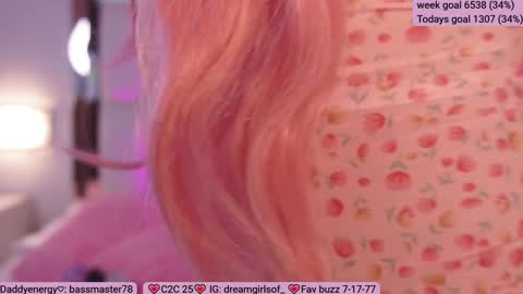 Snapshot of sofia_dream7 chatting on January 30, 2025, 11:33 am Sofi online show from January 30, 2025, 11:33 am