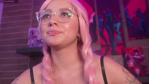 Snapshot of sofia_dream7 chatting on February 4, 2025, 1:23 am Sofi online show from February 4, 2025, 1:23 am