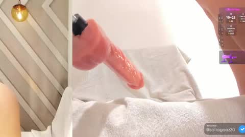 Sofia  online show from February 13, 2025, 11:06 am