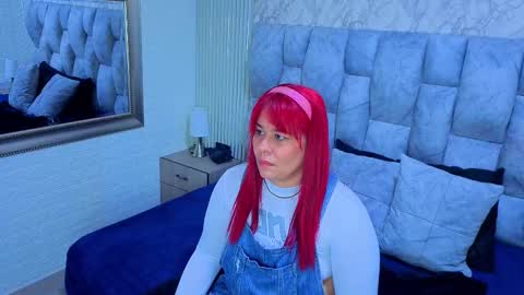 sofia gutierrez   online show from December 17, 2025, 4:18 am