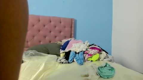 Snapshot of sofia_hot80 chatting on December 10, 2024, 11:32 am sofia_hot80 online show from December 10, 2024, 11:32 am