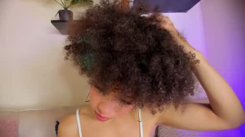 S O F I A  online show from April 8, 2026, 9:15 pm