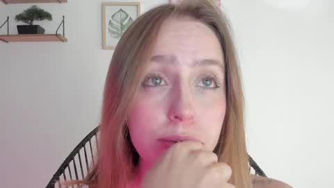     online show from January 24, 2025, 7:19 am