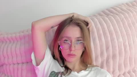     online show from February 14, 2025, 6:34 am