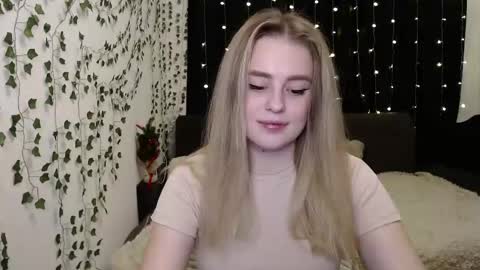 Snapshot of sofia_rosemary chatting on January 19, 2025, 2:28 pm sofia_rosemary online show from January 19, 2025, 2:28 pm