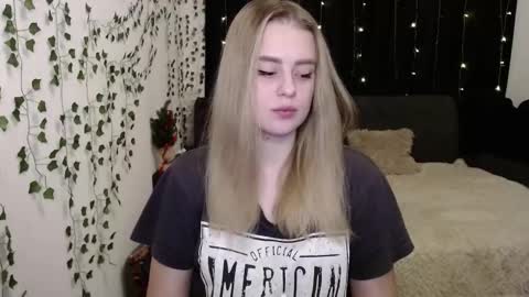 Snapshot of sofia_rosemary chatting on January 25, 2025, 12:05 pm sofia_rosemary online show from January 25, 2025, 12:05 pm