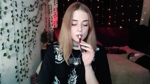 Snapshot of sofia_rosemary chatting on October 2, 2025, 12:12 pm sofia_rosemary online show from October 2, 2025, 12:12 pm