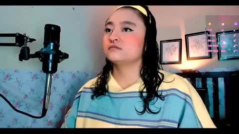 Snapshot of sofia_tabares chatting on February 8, 2025, 9:03 am Demi Sofia online show from February 8, 2025, 9:03 am