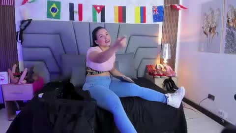 Snapshot of sofia_velez5 chatting on June 19, 2026, 11:14 am online show from June 19, 2026, 11:14 am