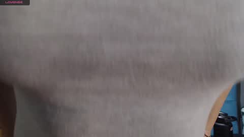 Sofa online show from March 1, 2025, 5:16 pm